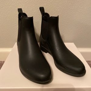 Chelsea Rain Boots